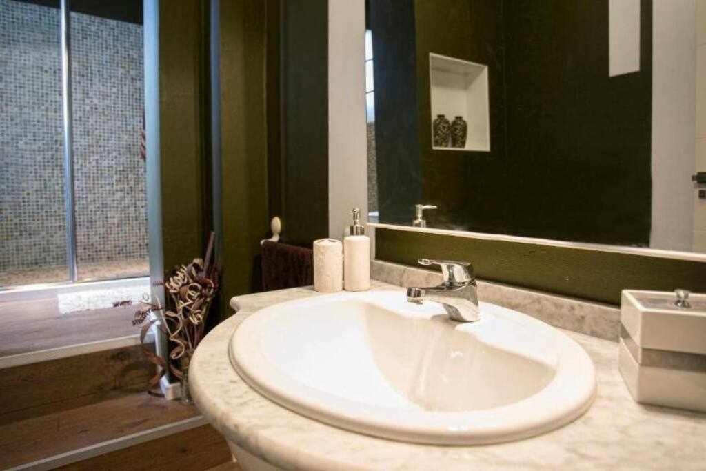 Villa cobas con piscina y privada Triquivijate Exterior foto